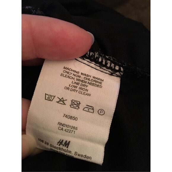 H&M Mama Puff Short Sleeves Abstract Design Maternity Blouse tunic - Picture 5 of 6